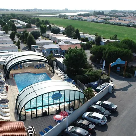 Tente Confort 5 Pers - - Api-1-52-1470 * La Faute-sur-Mer